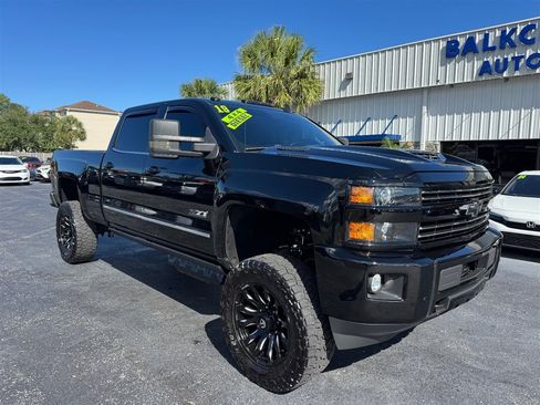 Used 2019 Chevrolet Silverado 2500 LTZ w/ Duramax Plus Package AWD/4WD image 2