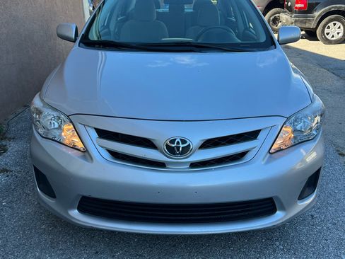 Used 2011 Toyota Corolla LE image 3