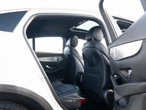 Used 2019 Mercedes-Benz GLC 300 4MATIC Coupe image 19