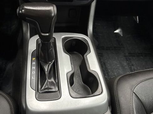 Used 2020 Chevrolet Colorado ZR2 image 14