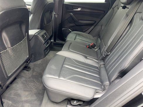 Used 2023 Audi Q5 2.0T Premium image 34