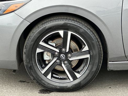 Certified 2024 Nissan Sentra SV image 25