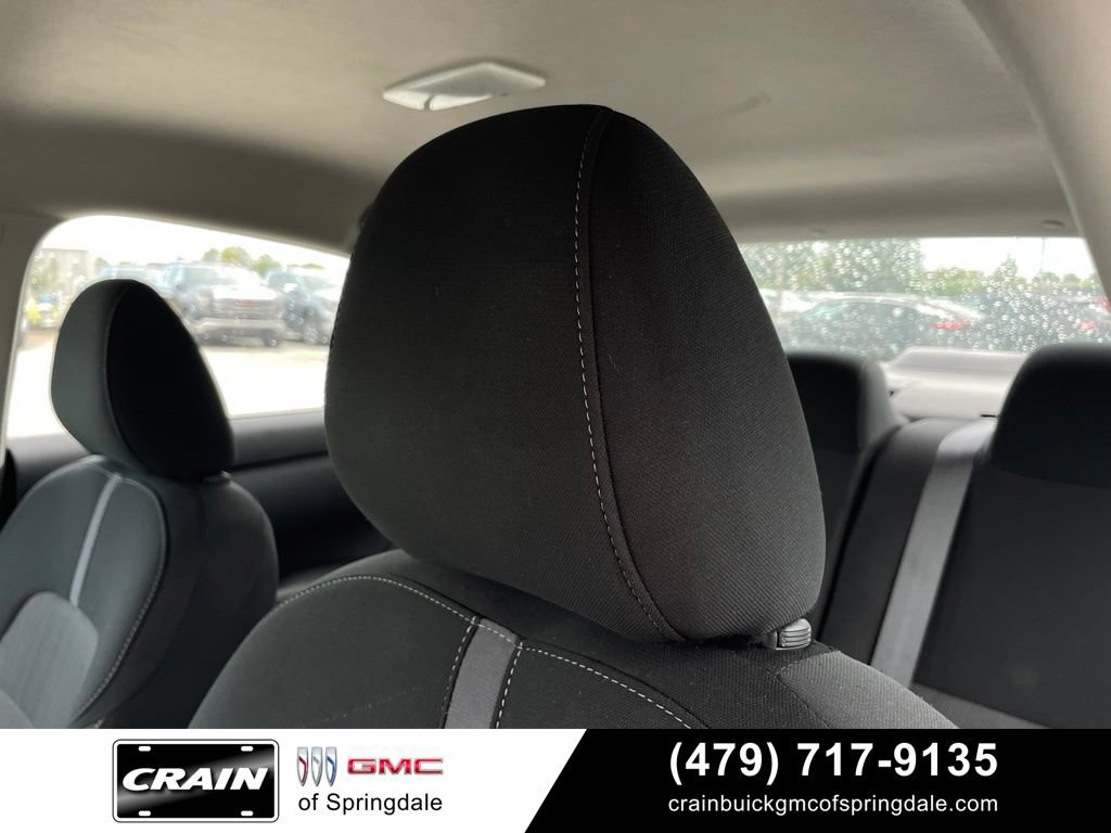 Used 2025 Nissan Sentra SV FWD image 21