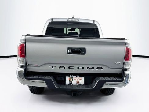 Used 2023 Toyota Tacoma TRD Off-Road AWD/4WD image 8