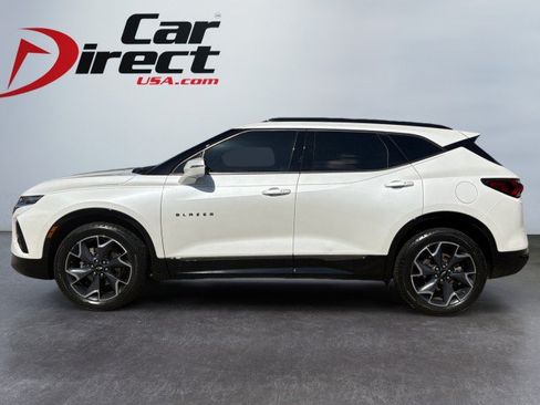 Used 2021 Chevrolet Blazer RS w/ Enhanced Convenience Package FWD image 3