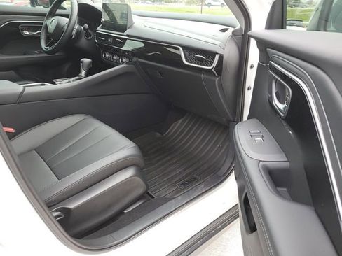 Used 2025 Acura ADX AWD image 8