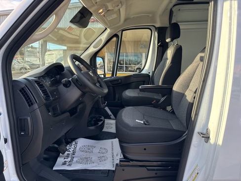 New 2026 RAM ProMaster 2500 w/ Convenience Group image 14