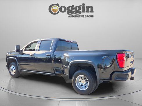 Used 2022 Chevrolet Silverado 3500 High Country image 4