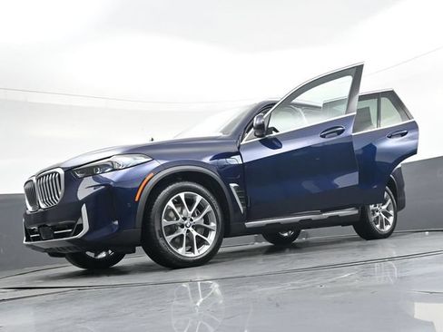 New 2026 BMW X5 xDrive50e w/ Executive Package AWD/4WD image 45