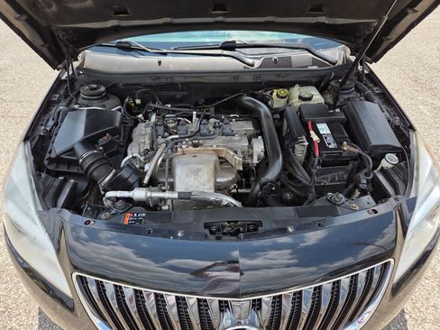 Used 2015 Buick Regal Premium w/ Experience Buick Package FWD image 23