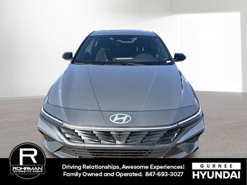 New 2025 Hyundai Elantra Sport w/ Cargo Package image 3