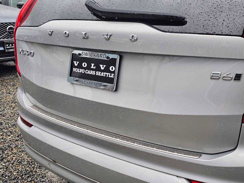 Used 2023 Volvo XC90 B6 Core w/ Protection Package Premier image 15