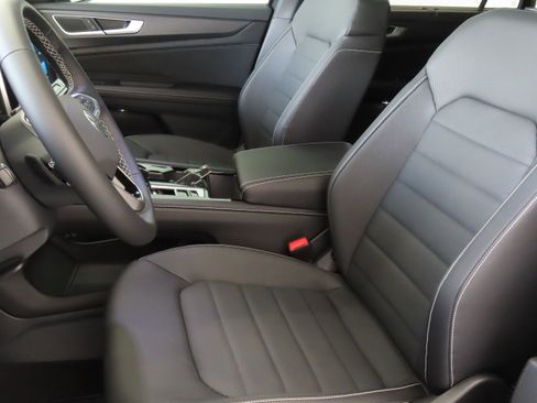 New 2026 Volkswagen Atlas Cross Sport SEL image 12