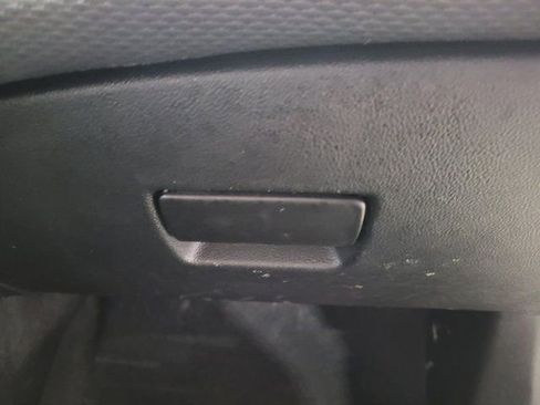 Used 2017 Chevrolet Cruze LT image 52