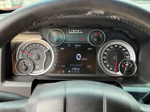 Used 2014 RAM 2500 Power Wagon w/ Luxury Group AWD/4WD image 18