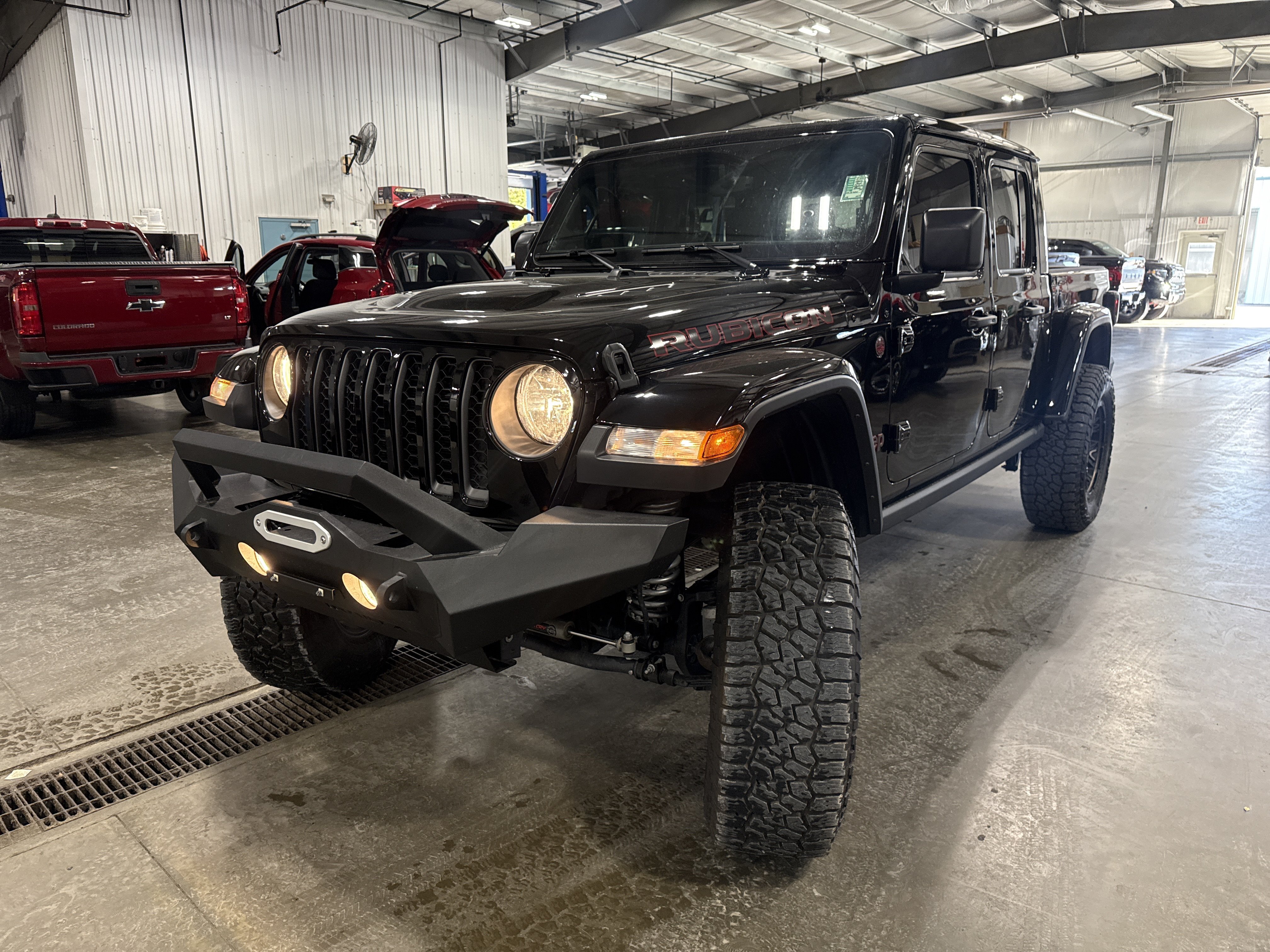 Used 2022 Jeep Gladiator Rubicon w/ Trailer Tow Package AWD/4WD image 3