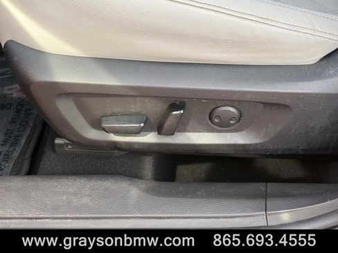 Used 2023 Mitsubishi Outlander SEL image 11