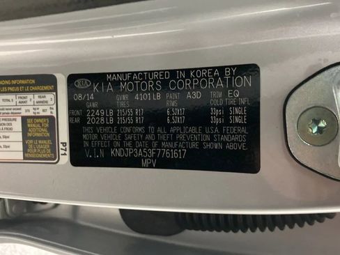 Used 2015 Kia Soul + FWD image 6