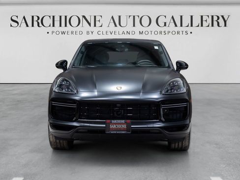 Used 2023 Porsche Cayenne Turbo AWD/4WD image 10