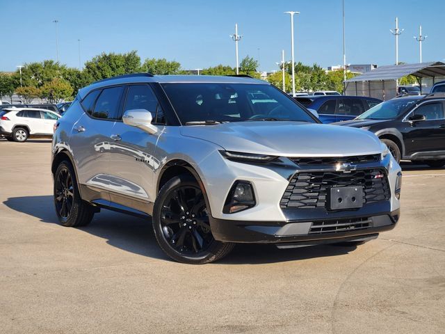 Used 2021 Chevrolet Blazer RS w/ Enhanced Convenience Package AWD/4WD image 2
