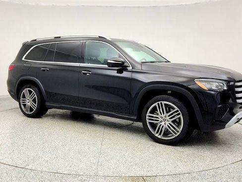 Used 2024 Mercedes-Benz GLS 450 GLS 450 4MATIC SUV image 3