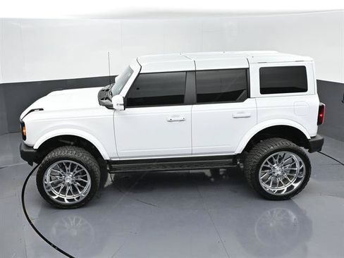 Used 2025 Ford Bronco Outer Banks AWD/4WD image 41
