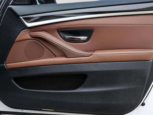 Used 2016 BMW 528i Sedan image 35