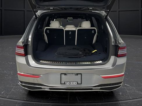 Used 2025 Genesis GV80 3.5T Prestige image 15