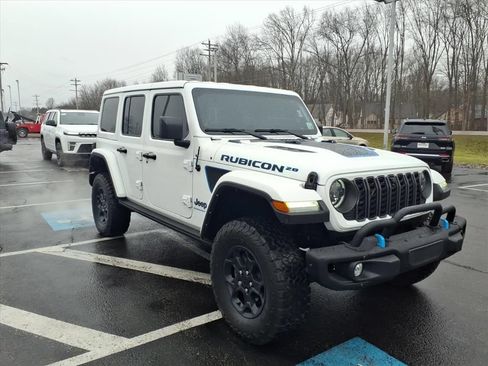 Used 2023 Jeep Wrangler Unlimited Rubicon 4xe AWD/4WD image 4