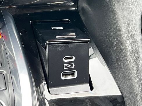 Used 2025 Acura MDX w/ Technology Package image 23