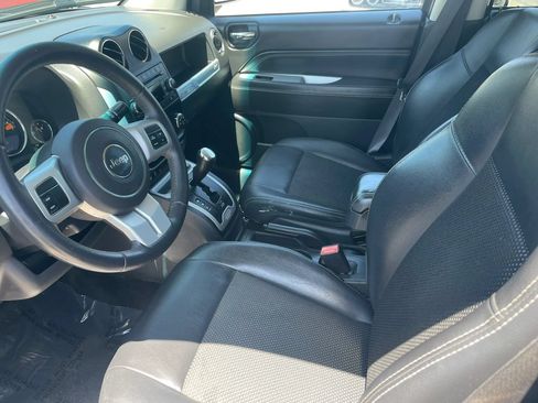 Used 2016 Jeep Compass Latitude AWD/4WD image 15