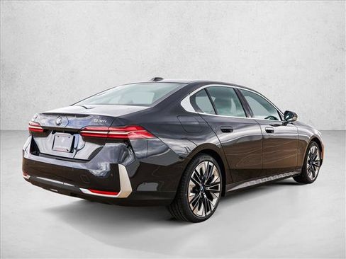 New 2027 BMW 530i xDrive w/ Premium Package AWD/4WD image 5