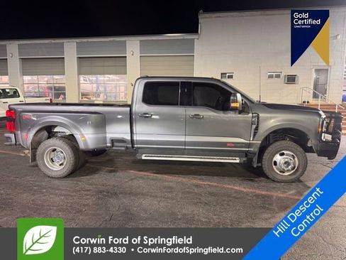 Used 2023 Ford F350 Lariat w/ Chrome Package image 5