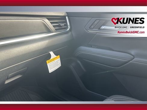 New 2026 GMC Terrain Elevation w/ LPO, Floor Liner Package image 30