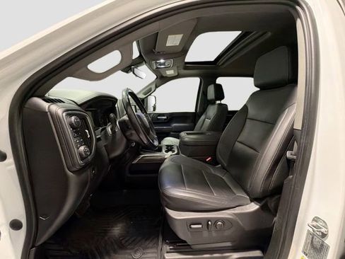 Used 2021 Chevrolet Silverado 2500 LTZ w/ LTZ Premium Package image 20