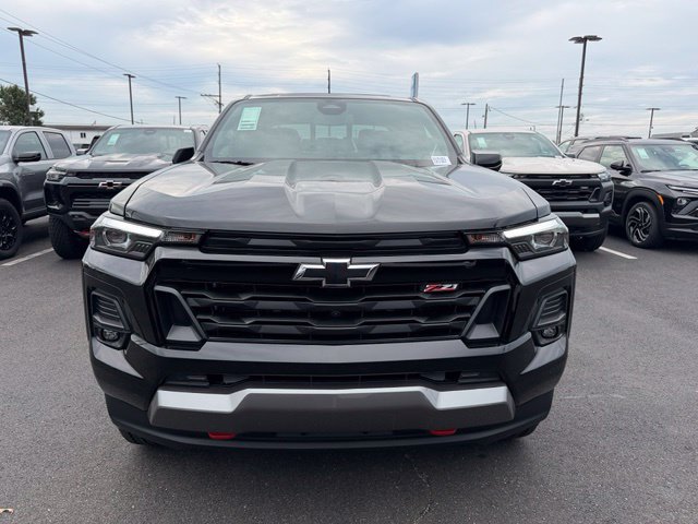 New 2026 Chevrolet Colorado Z71 w/ Technology Package AWD/4WD image 3
