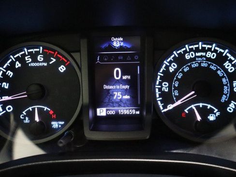 Used 2019 Toyota Tacoma TRD Off-Road AWD/4WD image 41