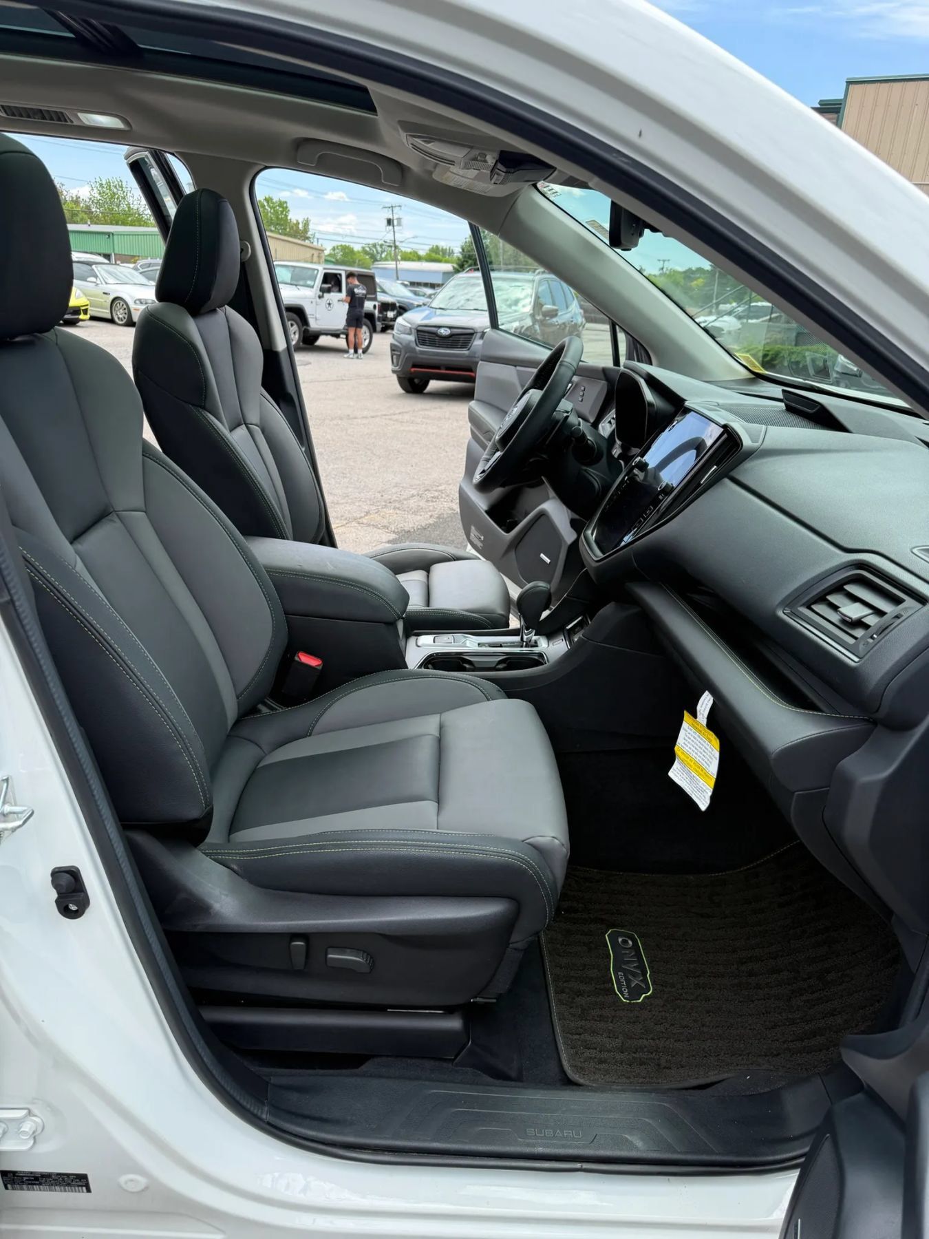 Used 2024 Subaru Ascent Onyx Edition Limited w/ Popular Package Onyx AWD/4WD image 25