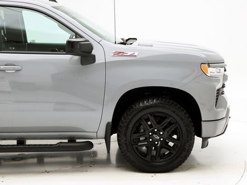 Used 2024 Chevrolet Silverado 1500 RST image 4