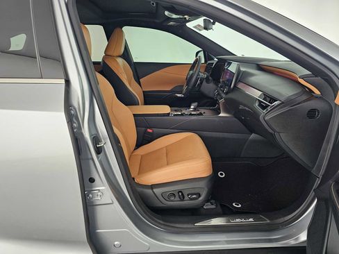 Certified 2024 Lexus RX 350 Premium Plus w/ Convenience Package image 10