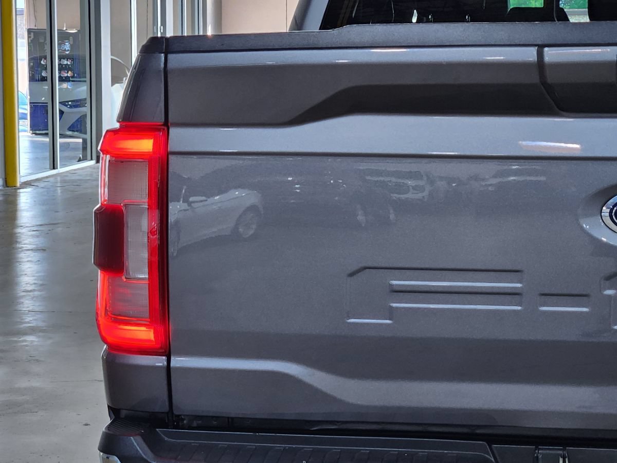 Used 2021 Ford F150 Lariat RWD image 19