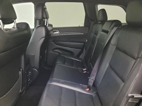 Used 2021 Jeep Grand Cherokee Limited w/ Trailer Tow Group IV AWD/4WD image 18