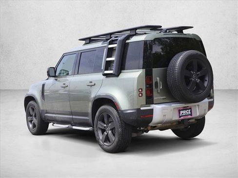 Used 2022 Land Rover Defender 110 SE AWD/4WD image 7