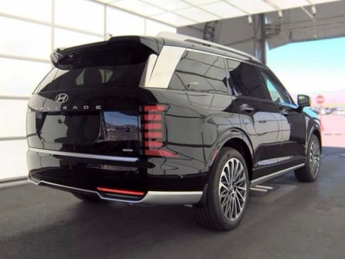 Used 2026 Hyundai Palisade Calligraphy AWD/4WD image 5