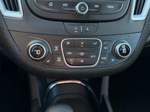 Used 2024 Chevrolet Malibu LT image 20