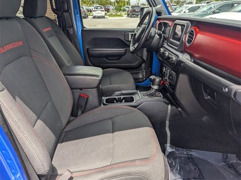 Used 2020 Jeep Gladiator Rubicon w/ Trailer Tow Package image 10