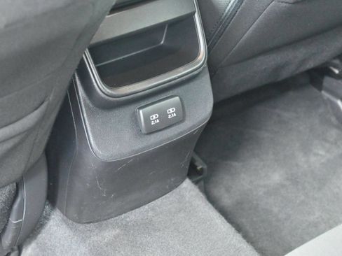 Used 2021 Subaru Outback Premium AWD/4WD image 18