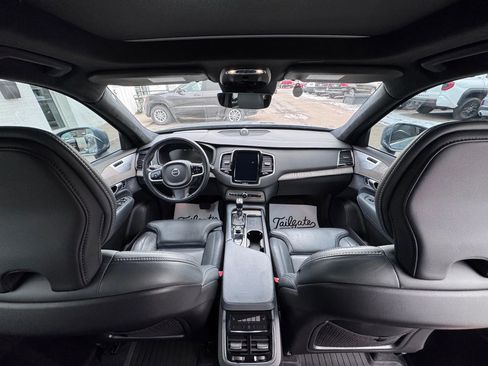 Used 2022 Volvo XC90 T6 Inscription w/ Lounge Package image 8