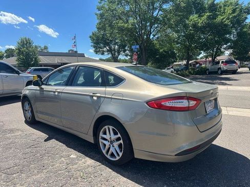 Used 2015 Ford Fusion SE FWD image 7