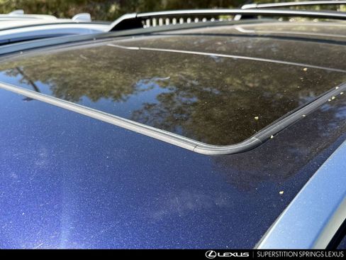 Used 2023 Toyota Highlander Platinum image 11